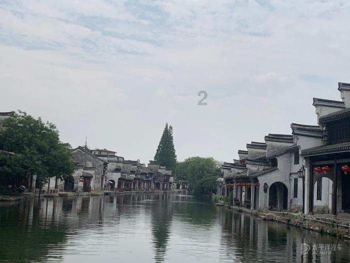 是谁在唱歌?好想加入万人合唱