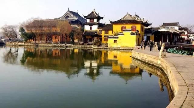 为什么痘痘总是长不停？怎样调理身体才能不长痘呢？